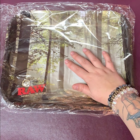 Sold on Merc New! Raw Rolling Tray - Picture 5 of 5